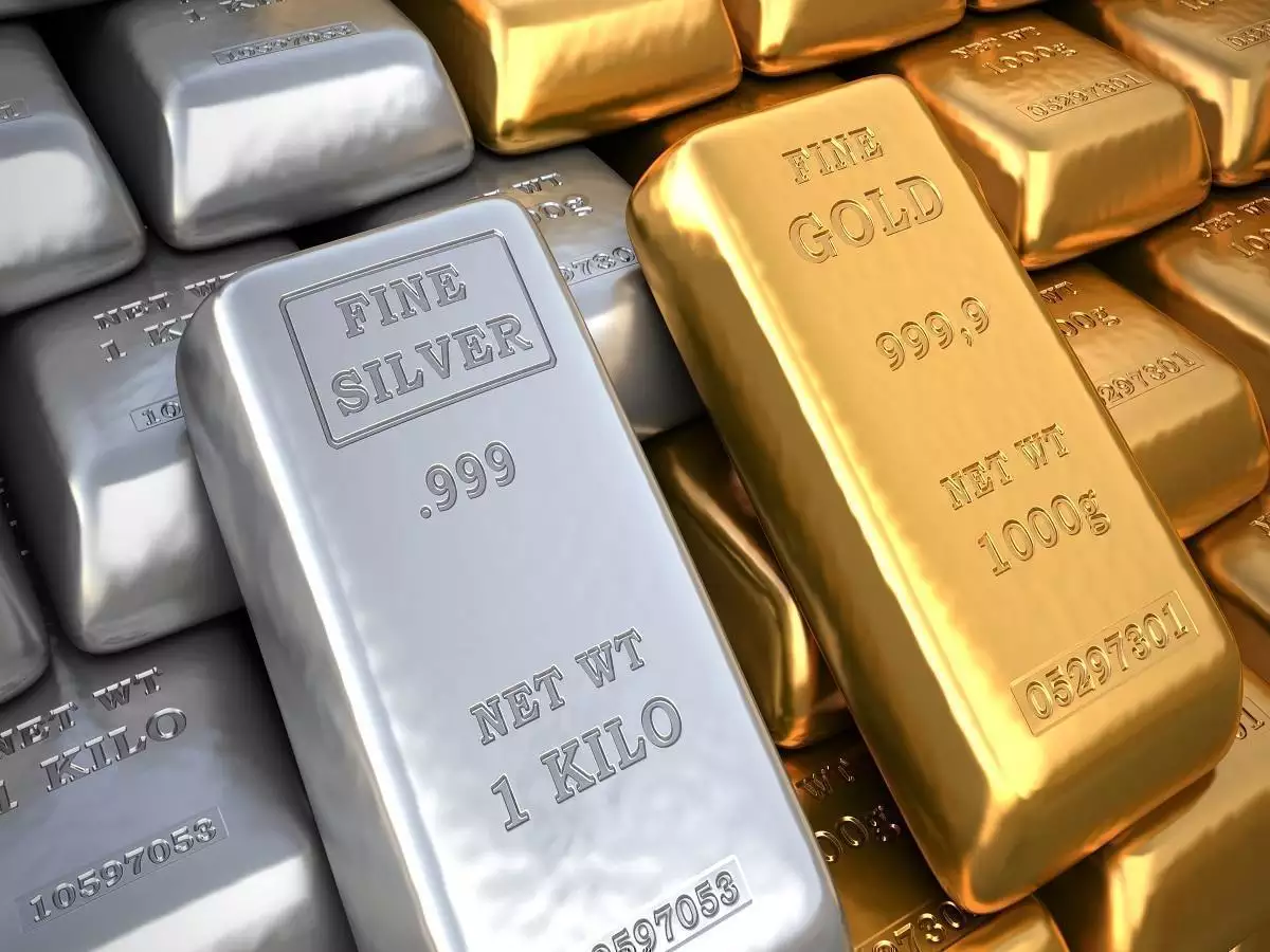 Know the price of gold and silver today dated 13-Nov-2024